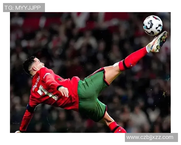 足球球星与球鞋的传奇故事 揭秘他们脚下的选择与比赛背后的意义